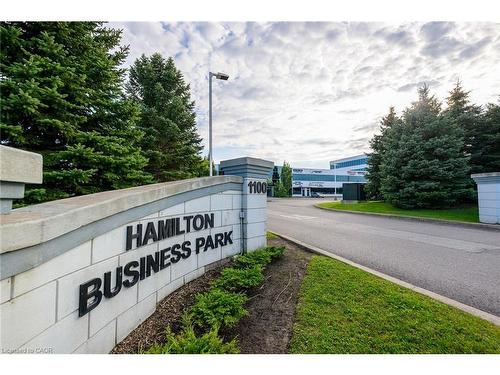 423-424-1100 South Service Road, Stoney Creek, ON 