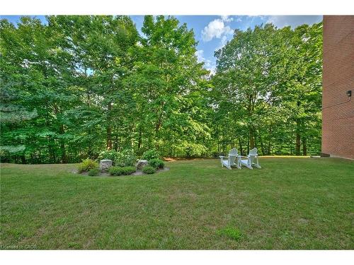 504-1240 Marlborough Court, Oakville, ON - Outdoor