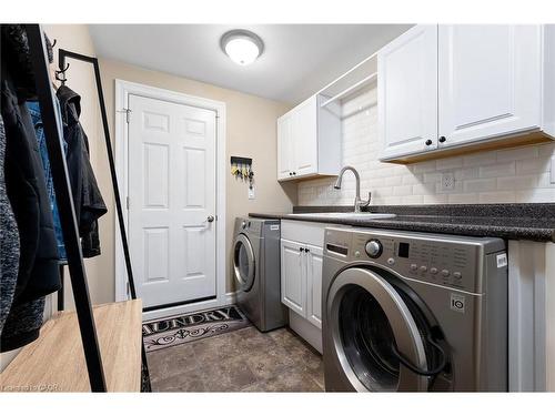 46 Summerlea Avenue, Welland, ON - Indoor Photo Showing Laundry Room