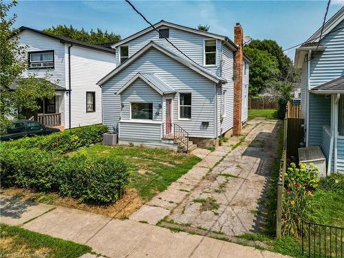 68 Henry Street  St. Catharines, ON L2R 5V2