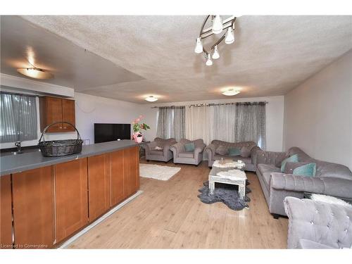 78 Horning Drive, Hamilton, ON - Indoor Photo Showing Other Room