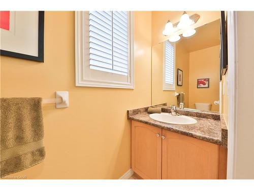 127-2125 Itabashi Way, Burlington, ON - Indoor Photo Showing Bathroom