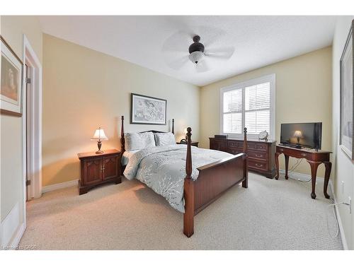 127-2125 Itabashi Way, Burlington, ON - Indoor Photo Showing Bedroom