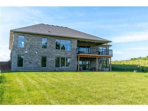 21 Hudson Drive, Brantford, ON - Outdoor