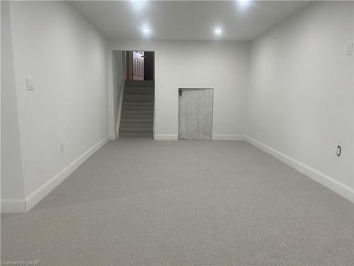 2 Melody Court, Hamilton, ON - Indoor Photo Showing Other Room
