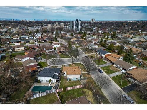 2 Melody Court, Hamilton, ON - Outdoor With View