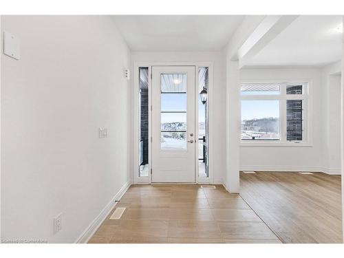 59 Cunningham Drive, Bradford West Gwillimbury, ON - Indoor Photo Showing Other Room