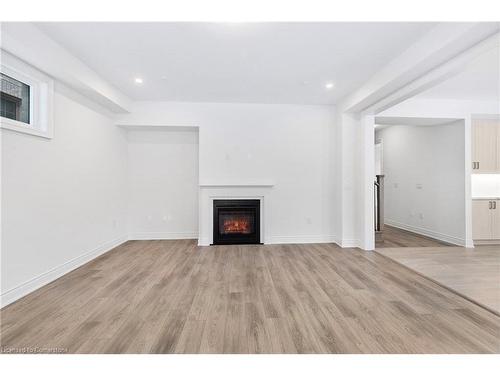 59 Cunningham Drive, Bradford West Gwillimbury, ON - Indoor Photo Showing Living Room With Fireplace