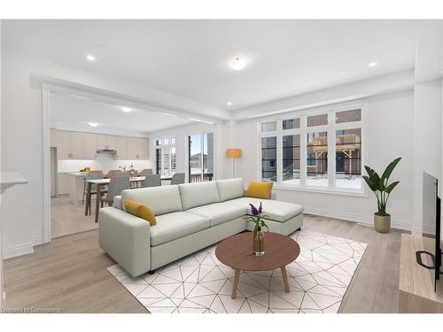 59 Cunningham Drive, Bradford West Gwillimbury, ON - Indoor Photo Showing Living Room