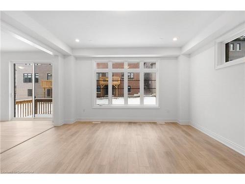 59 Cunningham Drive, Bradford West Gwillimbury, ON - Indoor Photo Showing Other Room