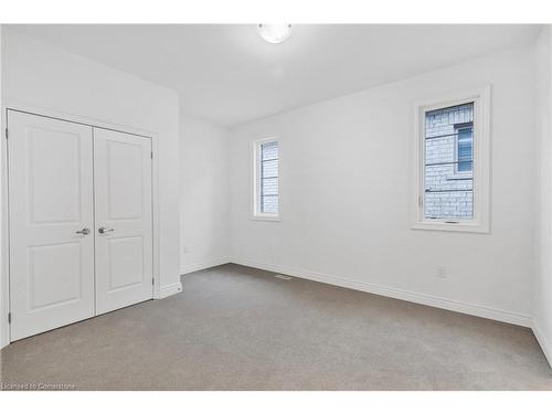 59 Cunningham Drive, Bradford West Gwillimbury, ON - Indoor Photo Showing Other Room