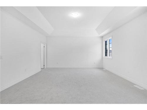 59 Cunningham Drive, Bradford West Gwillimbury, ON - Indoor Photo Showing Other Room