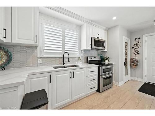 507 Upper James Street, Hamilton, ON - Indoor Photo Showing Kitchen With Double Sink