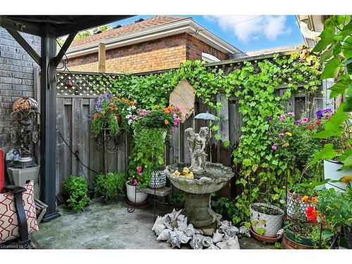 507 Upper James Street, Hamilton, ON - Outdoor