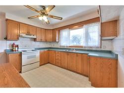 406 Franklin Street N Kitchener, ON N2A 1Z1