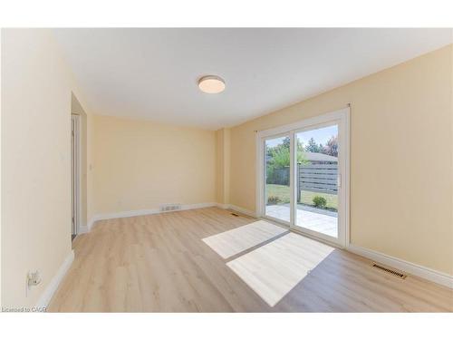 1493 Queens Boulevard, Kitchener, ON - Indoor Photo Showing Other Room
