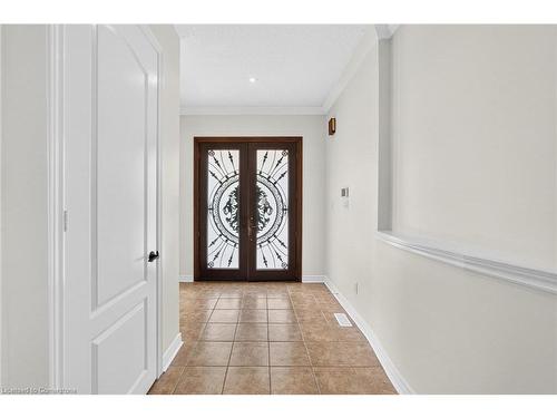 3322 Fox Run Circle, Oakville, ON - Indoor Photo Showing Other Room