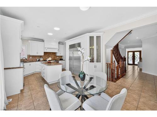 3322 Fox Run Circle, Oakville, ON - Indoor Photo Showing Other Room