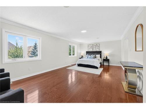 3322 Fox Run Circle, Oakville, ON - Indoor Photo Showing Bedroom
