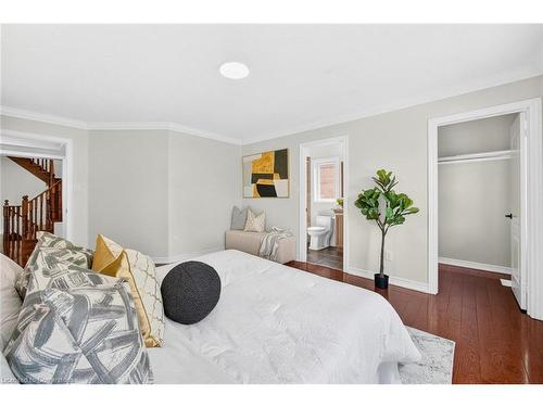 3322 Fox Run Circle, Oakville, ON - Indoor Photo Showing Bedroom
