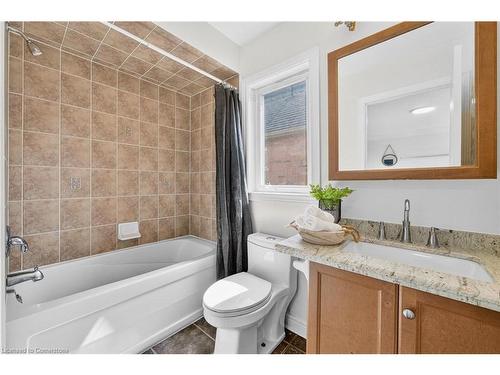 3322 Fox Run Circle, Oakville, ON - Indoor Photo Showing Bathroom