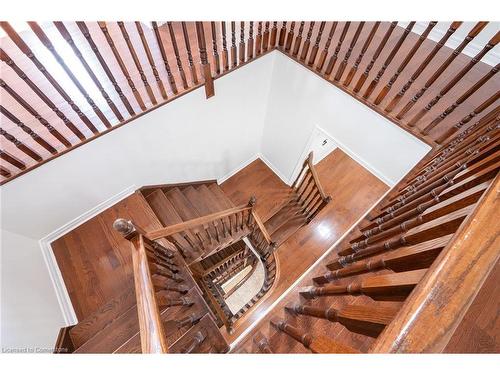 3322 Fox Run Circle, Oakville, ON - Indoor Photo Showing Other Room