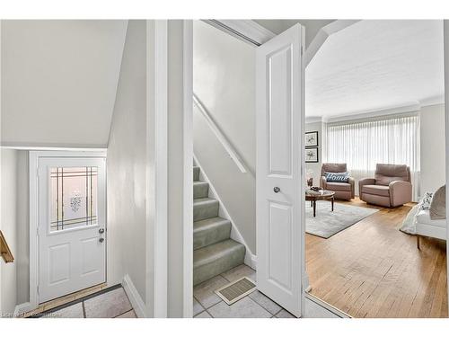 56 West 1St Street, Hamilton, ON - Indoor Photo Showing Other Room