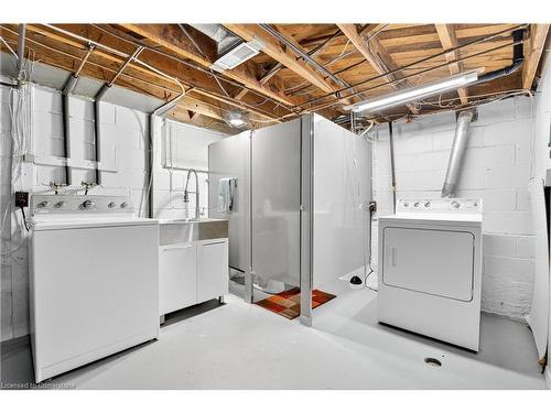56 West 1St Street, Hamilton, ON - Indoor Photo Showing Laundry Room