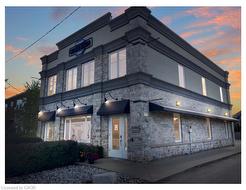 1066 Brant Street  Burlington, ON L7R 2J9