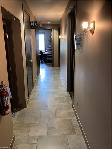 1066 Brant Street, Burlington, ON 