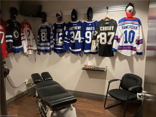 1066 Brant Street, Burlington, ON 