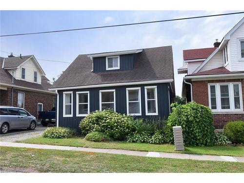 120 Clara Street, Thorold, ON - Outdoor With Facade