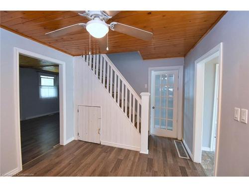 120 Clara Street, Thorold, ON - Indoor Photo Showing Other Room