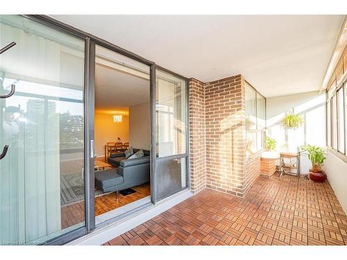 304-18 Knightsbridge Road, Peel, ON -  Photo Showing Other Room