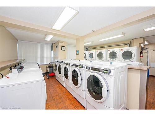 304-18 Knightsbridge Road, Peel, ON - Indoor Photo Showing Laundry Room
