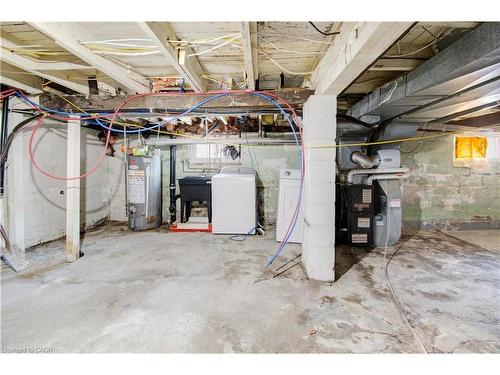 85 East 37Th Street, Hamilton, ON - Indoor Photo Showing Basement