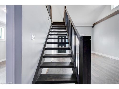 85 East 37Th Street, Hamilton, ON - Indoor Photo Showing Other Room