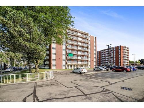 808-8 Woodman Drive S, Hamilton, ON - Outdoor With Balcony With Facade