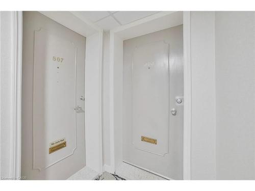 808-8 Woodman Drive S, Hamilton, ON - Indoor