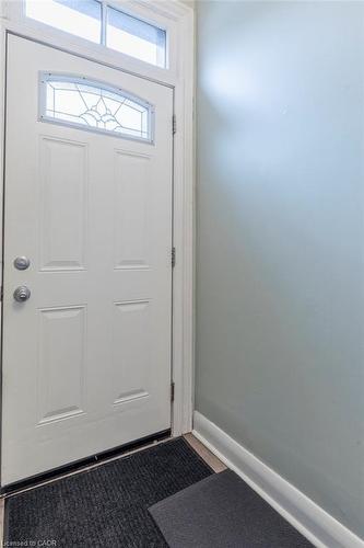 196 Bold Street, Hamilton, ON - Indoor Photo Showing Other Room