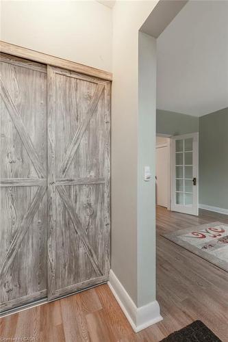 196 Bold Street, Hamilton, ON - Indoor Photo Showing Other Room