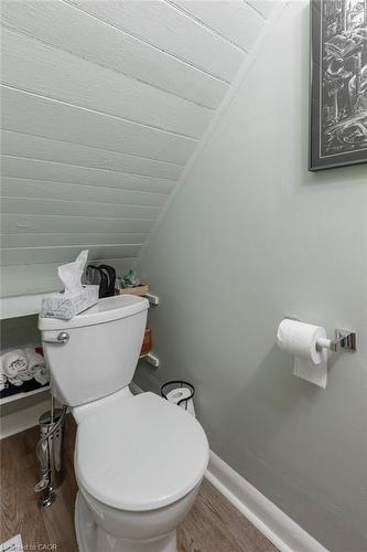 196 Bold Street, Hamilton, ON - Indoor Photo Showing Bathroom