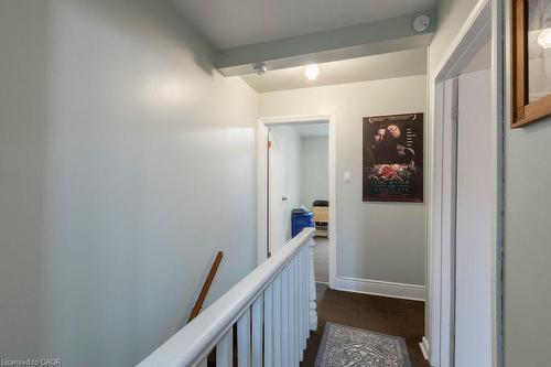 196 Bold Street, Hamilton, ON - Indoor Photo Showing Other Room