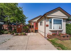 4595 Martha Lane  Beamsville, ON L3J 0W1