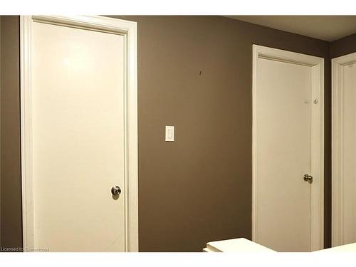 9 Duncairn Court, Hamilton, ON - Indoor