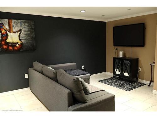 9 Duncairn Court, Hamilton, ON - Indoor