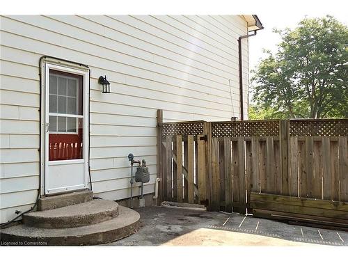 9 Duncairn Court, Hamilton, ON - Outdoor With Exterior