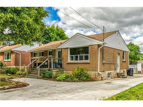 446 East 36th Street  Hamilton, ON L8V 4A5