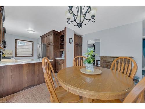 446 East 36Th Street, Hamilton, ON - Indoor Photo Showing Dining Room