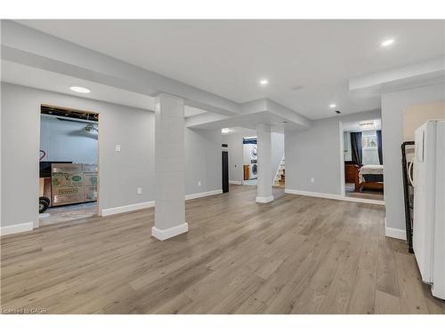 446 East 36Th Street, Hamilton, ON - Indoor